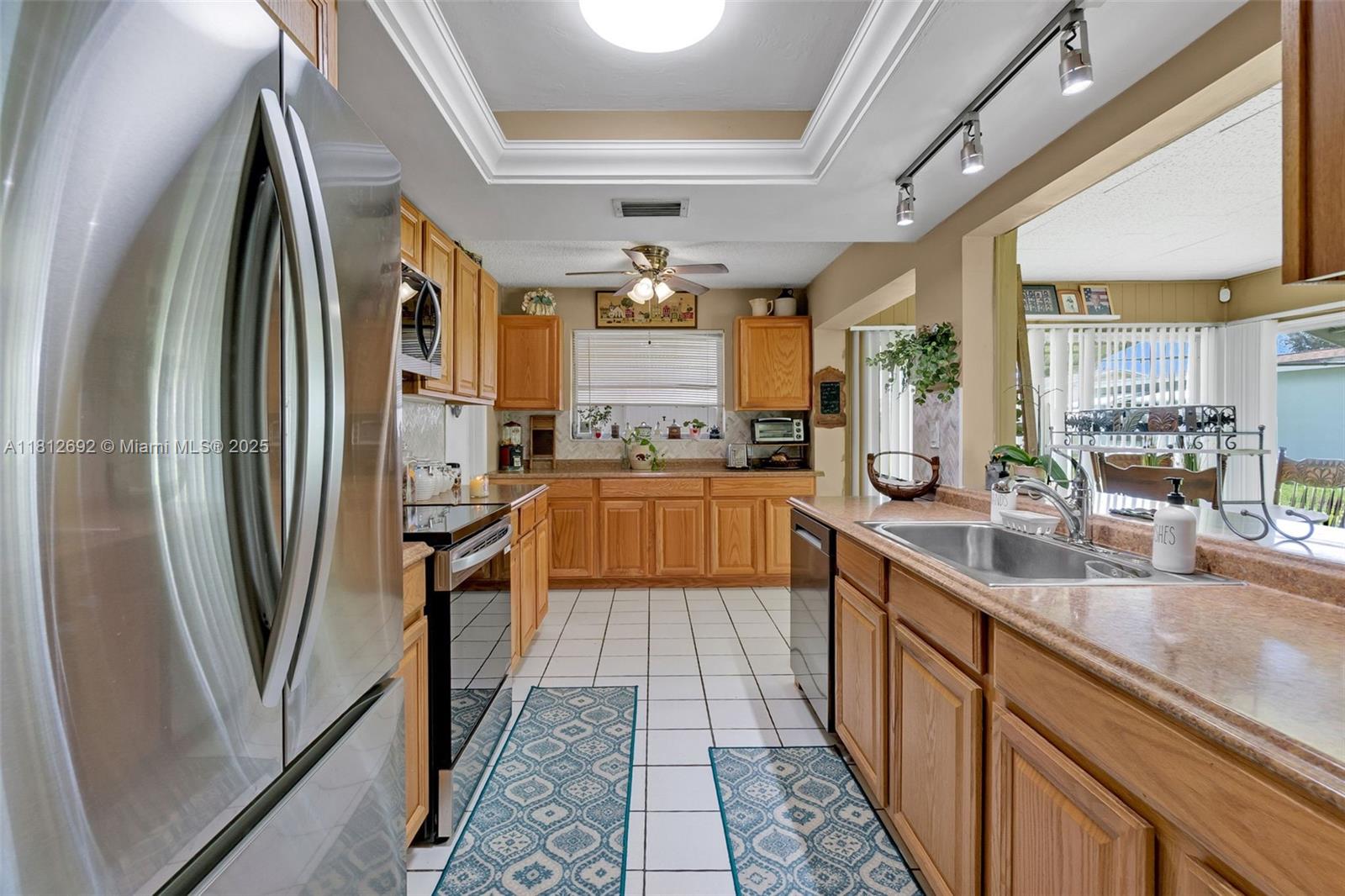 5714 NW 66th Ter,Tamarac, FL 33321