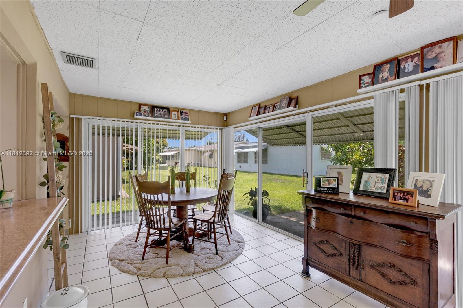 5714 NW 66th Ter,Tamarac, FL 33321