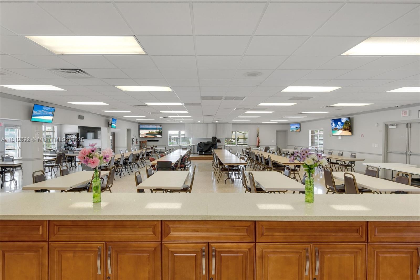 5714 NW 66th Ter,Tamarac, FL 33321