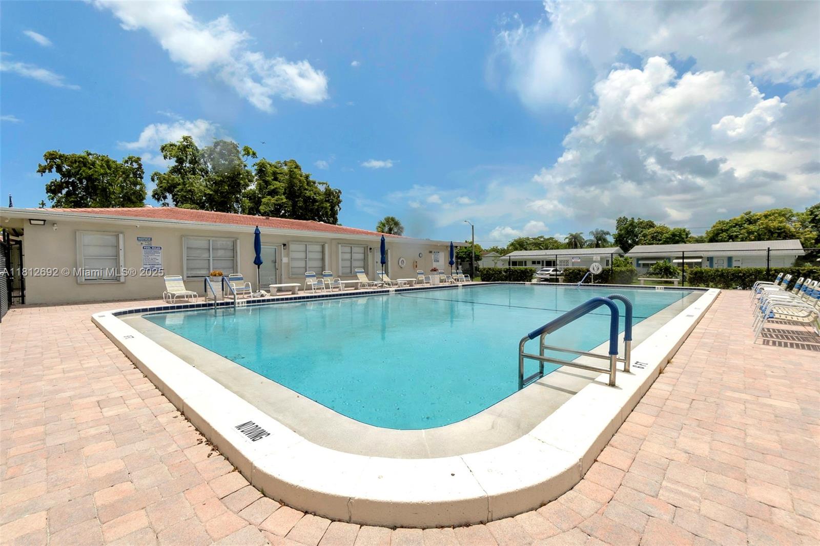 5714 NW 66th Ter,Tamarac, FL 33321