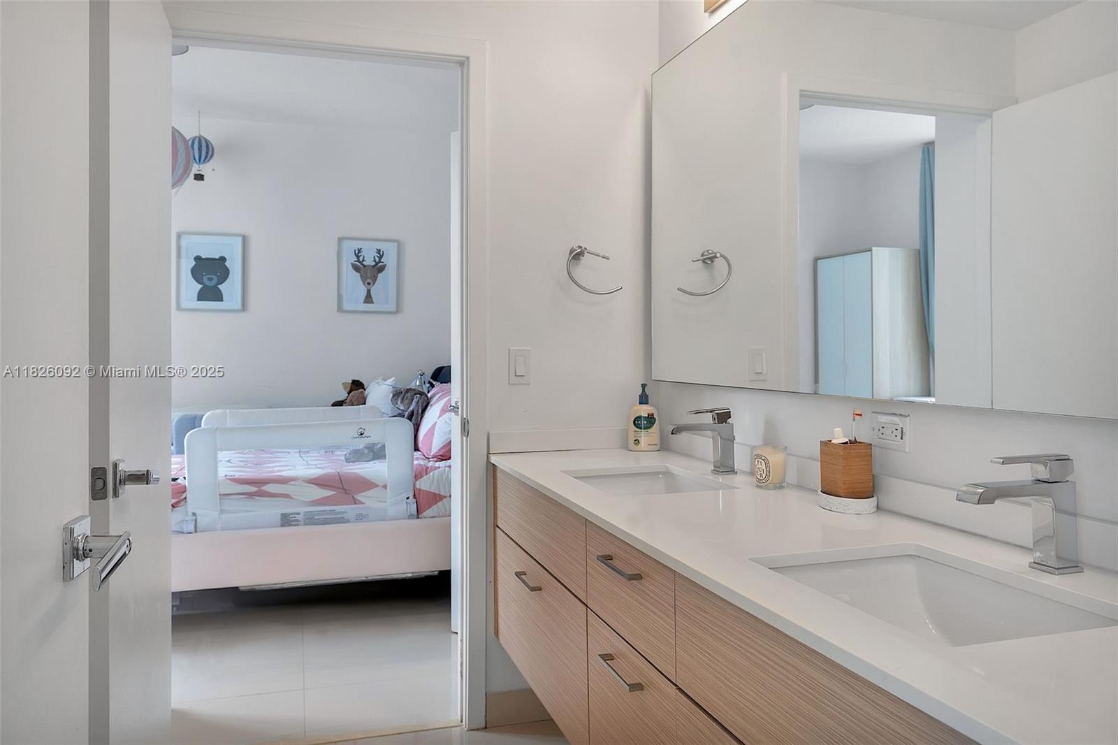 image Bay House20