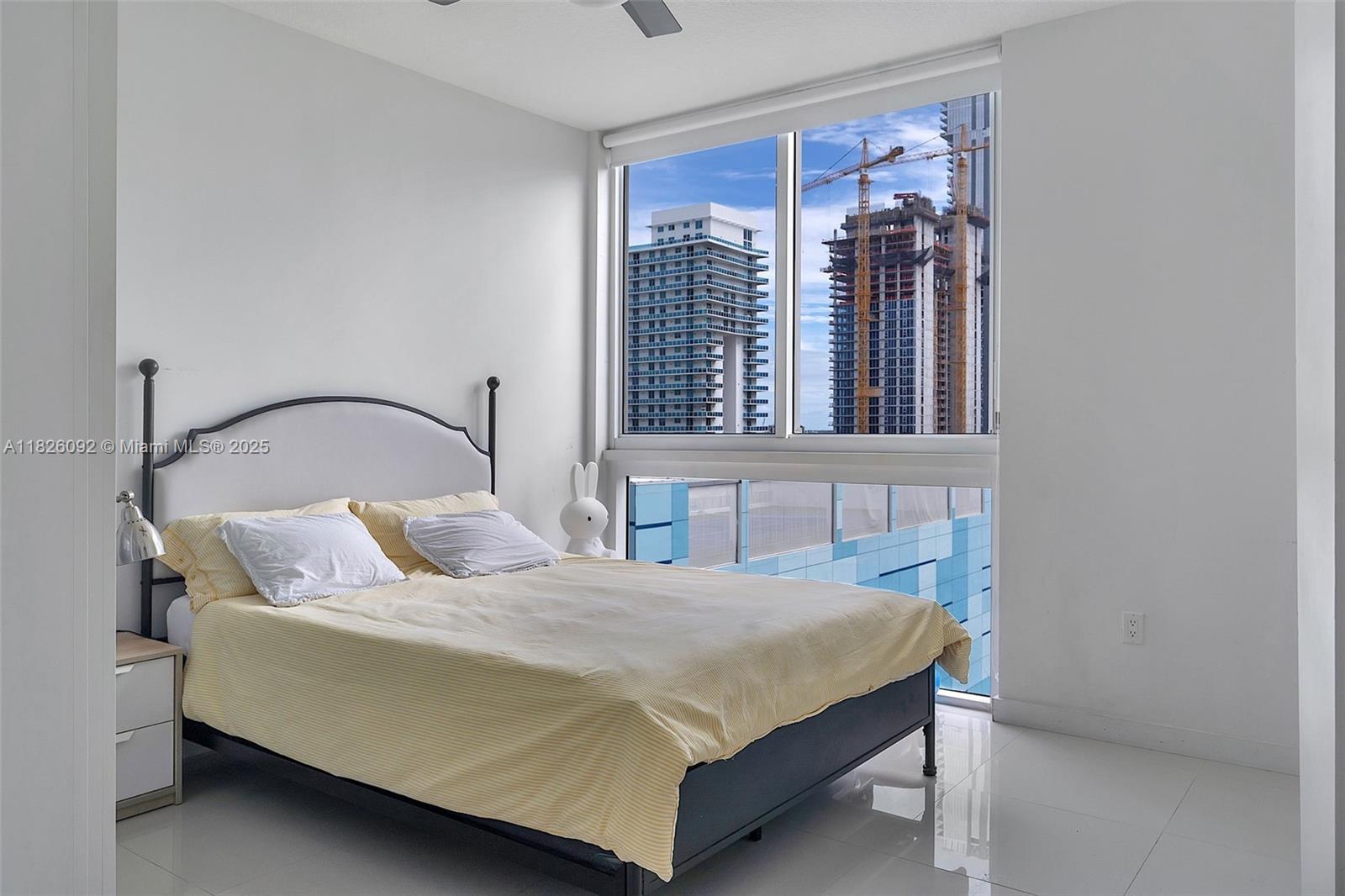 image Bay House43