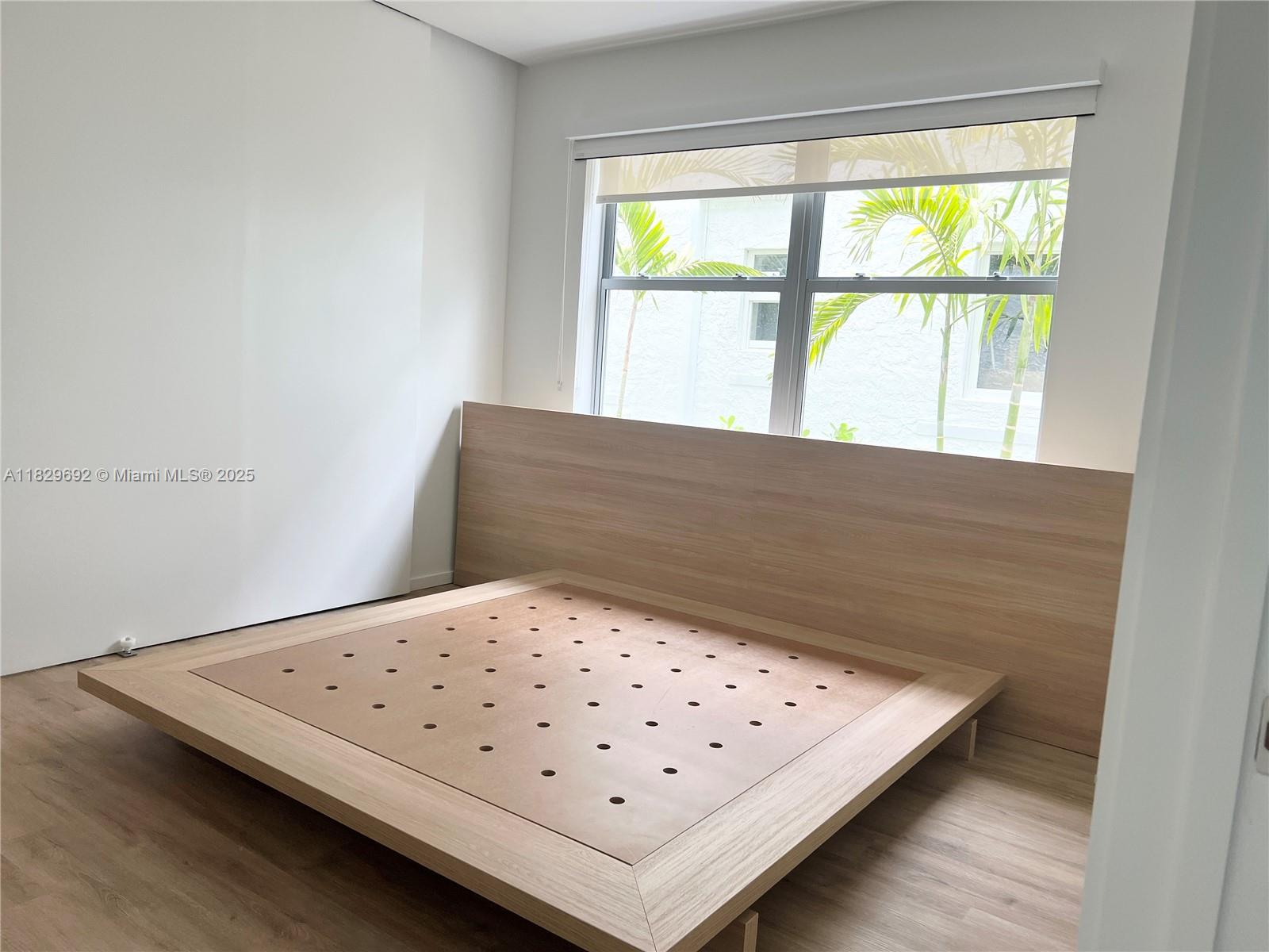 128 NE 46th St #3 Miami, FL 33137