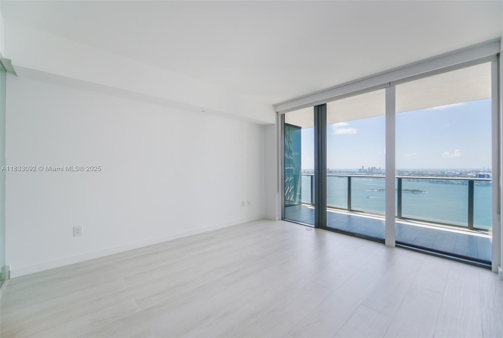 650 NE 32nd St #4301 Miami, FL 33137