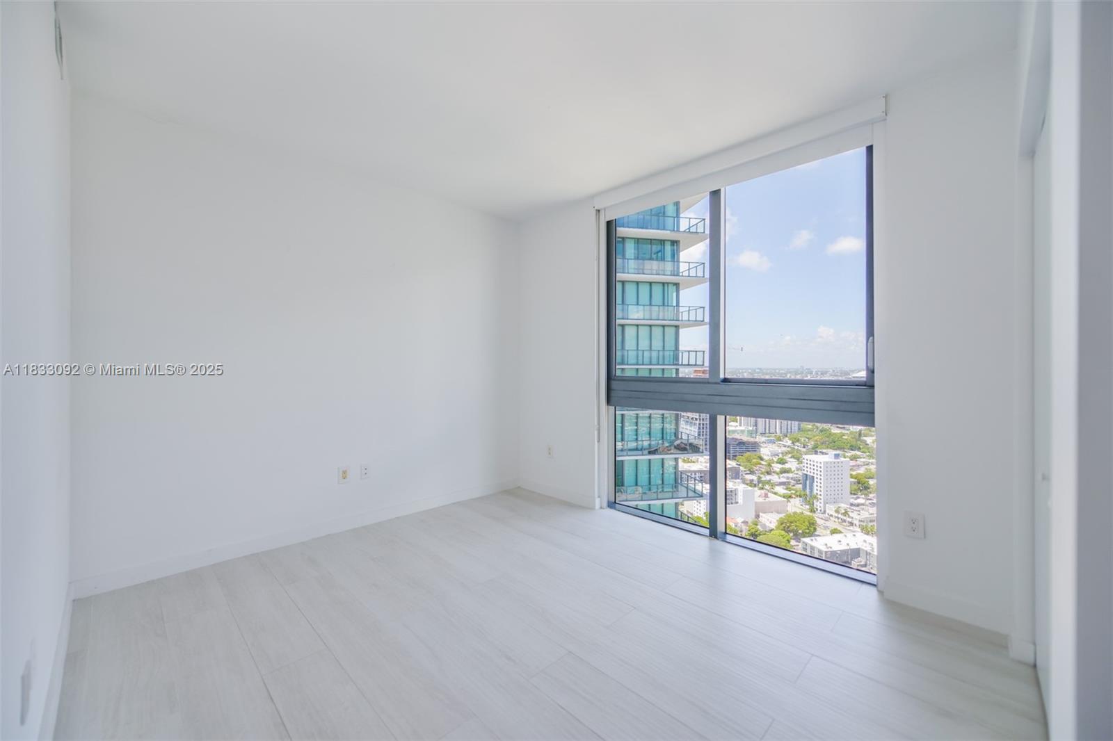 650 NE 32nd St #4301 Miami, FL 33137