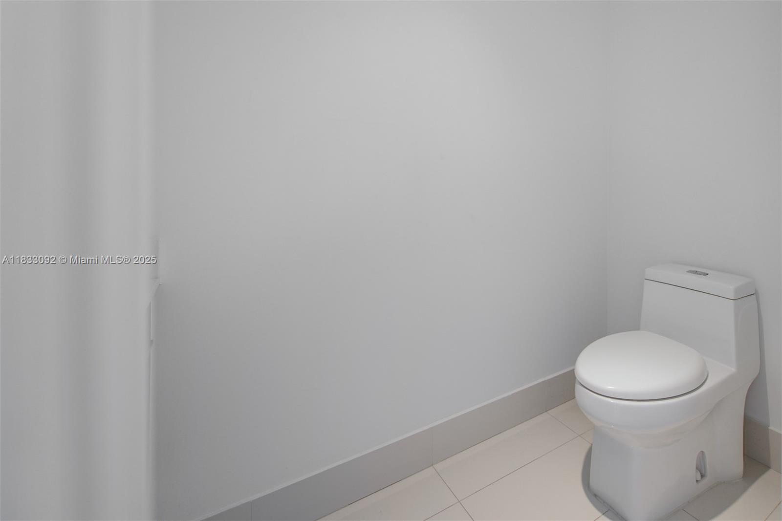 650 NE 32nd St #4301 Miami, FL 33137