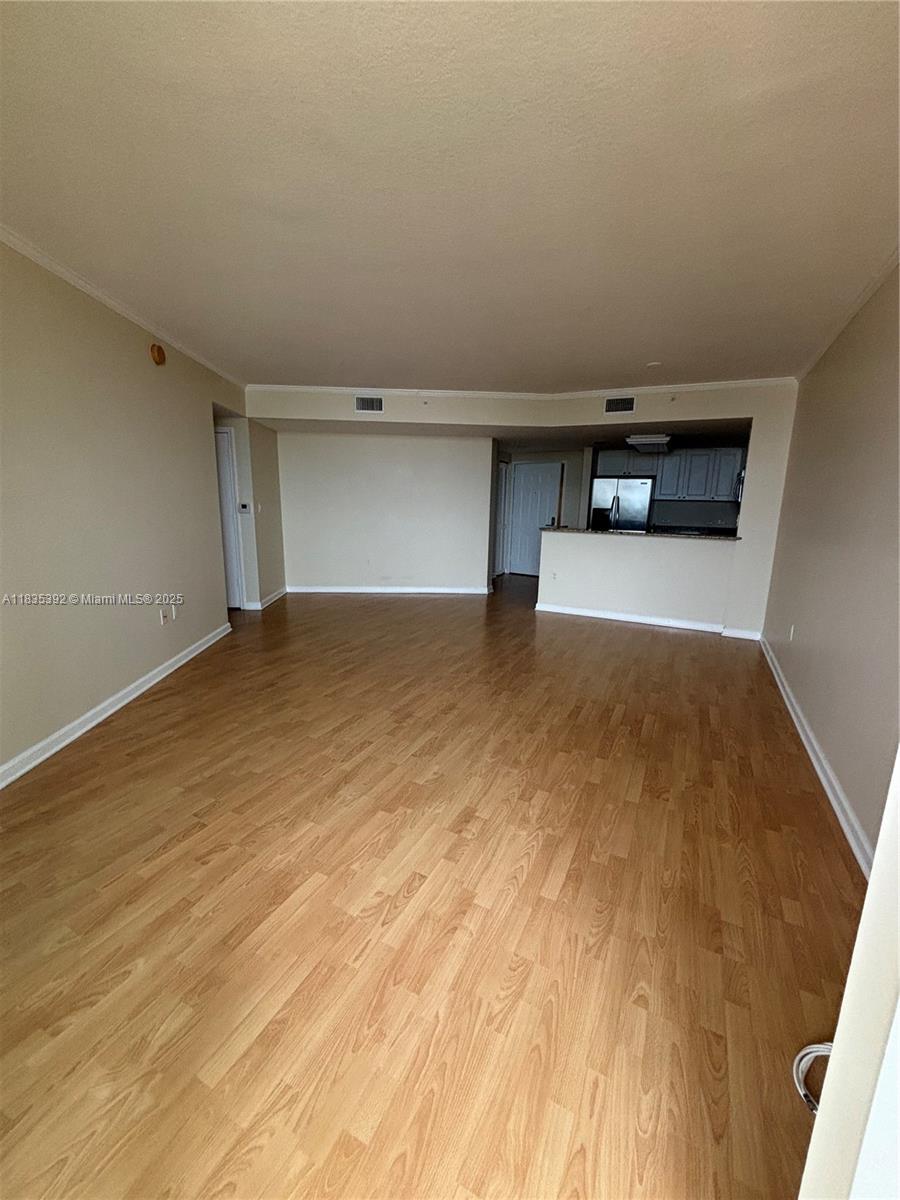 19501 W Country Clb Dr #1611 Aventura, FL 33180 19501 W Country Clb Dr #1611 Aventura, FL 33180