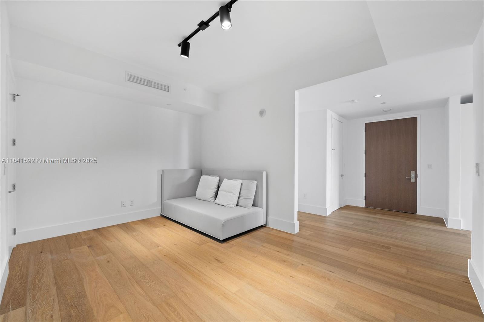 image OCEANA BAL HARBOUR CONDO15