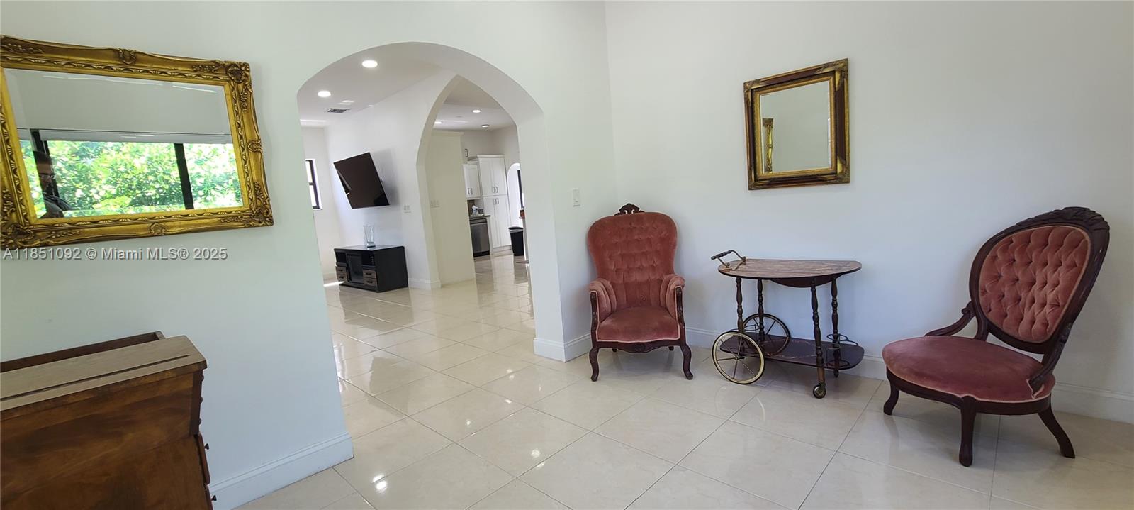 1721 SW 24th Ter Miami, FL 33145