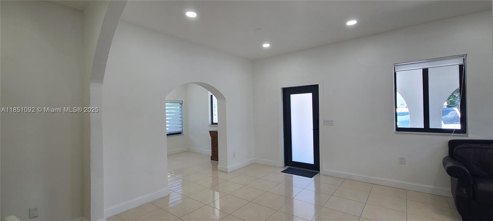 1721 SW 24th Ter Miami, FL 33145