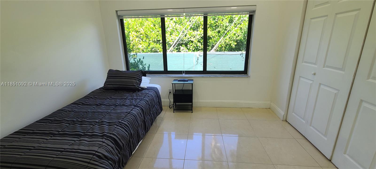 1721 SW 24th Ter Miami, FL 33145