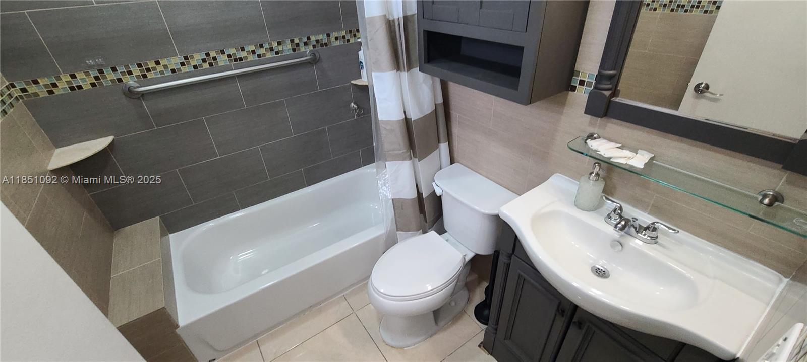 1721 SW 24th Ter Miami, FL 33145