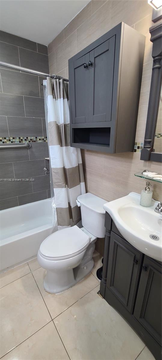 1721 SW 24th Ter Miami, FL 33145