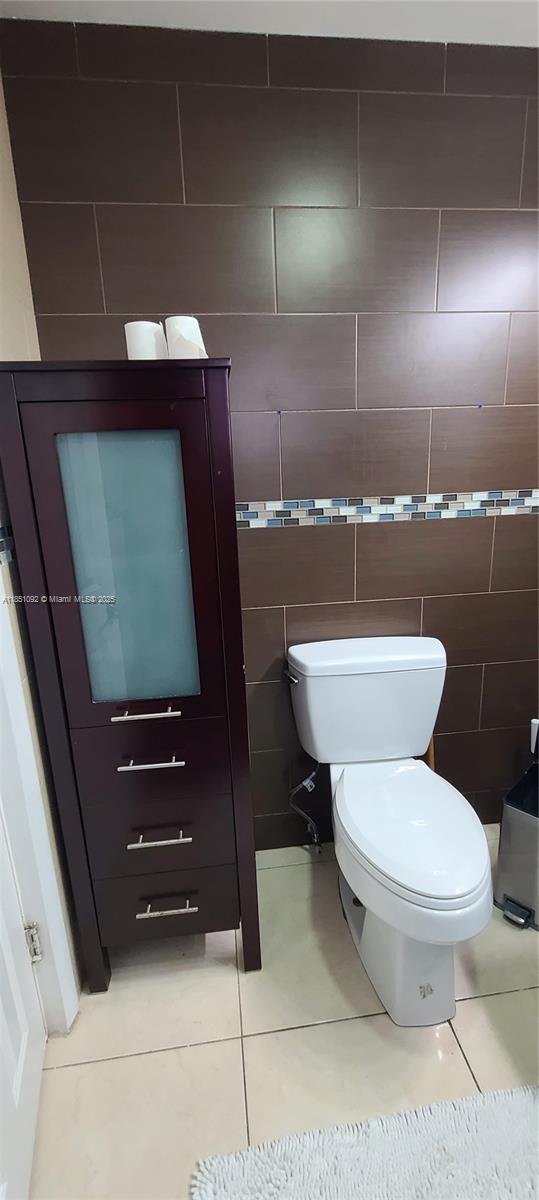 1721 SW 24th Ter Miami, FL 33145