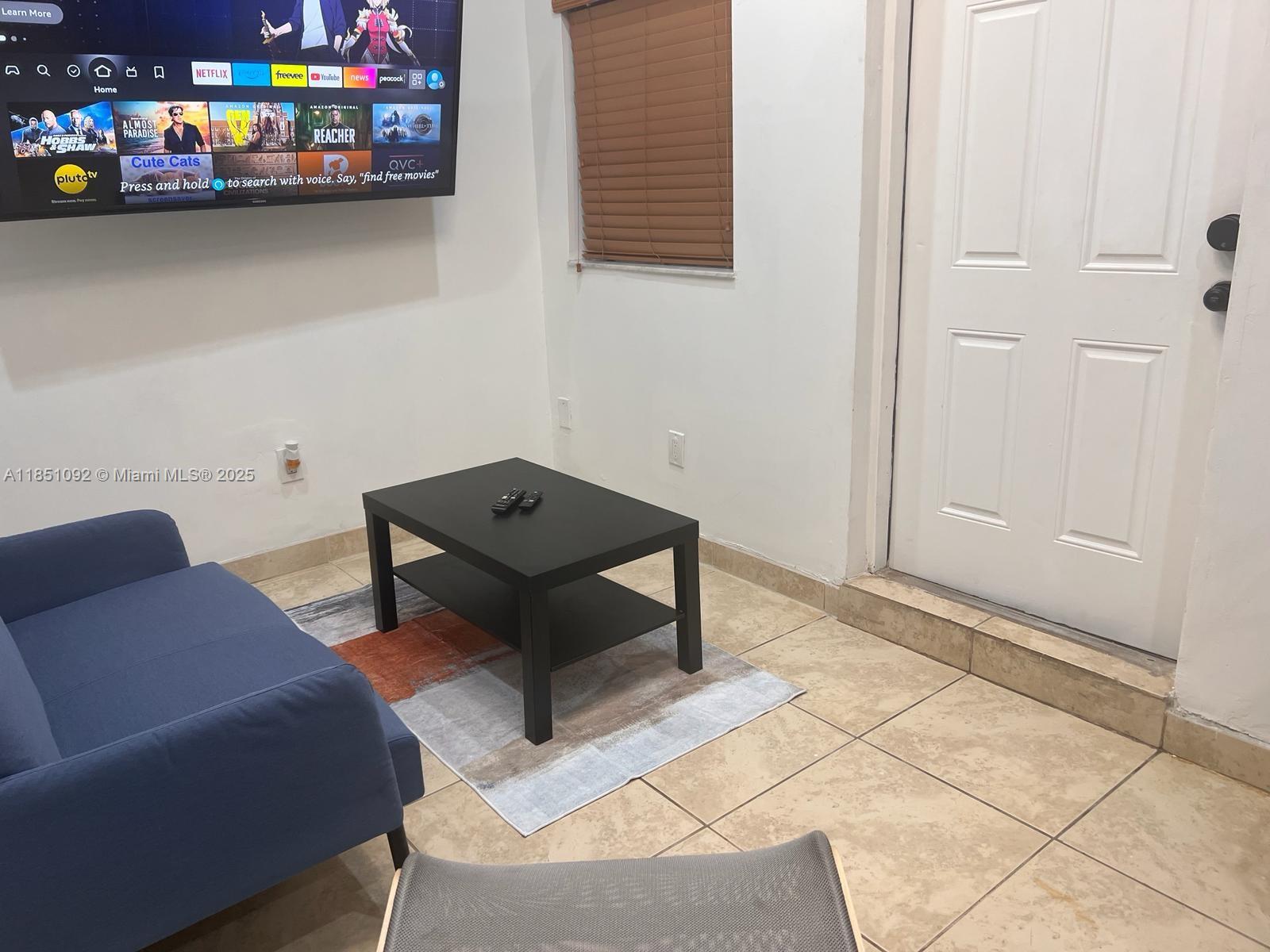 1721 SW 24th Ter Miami, FL 33145