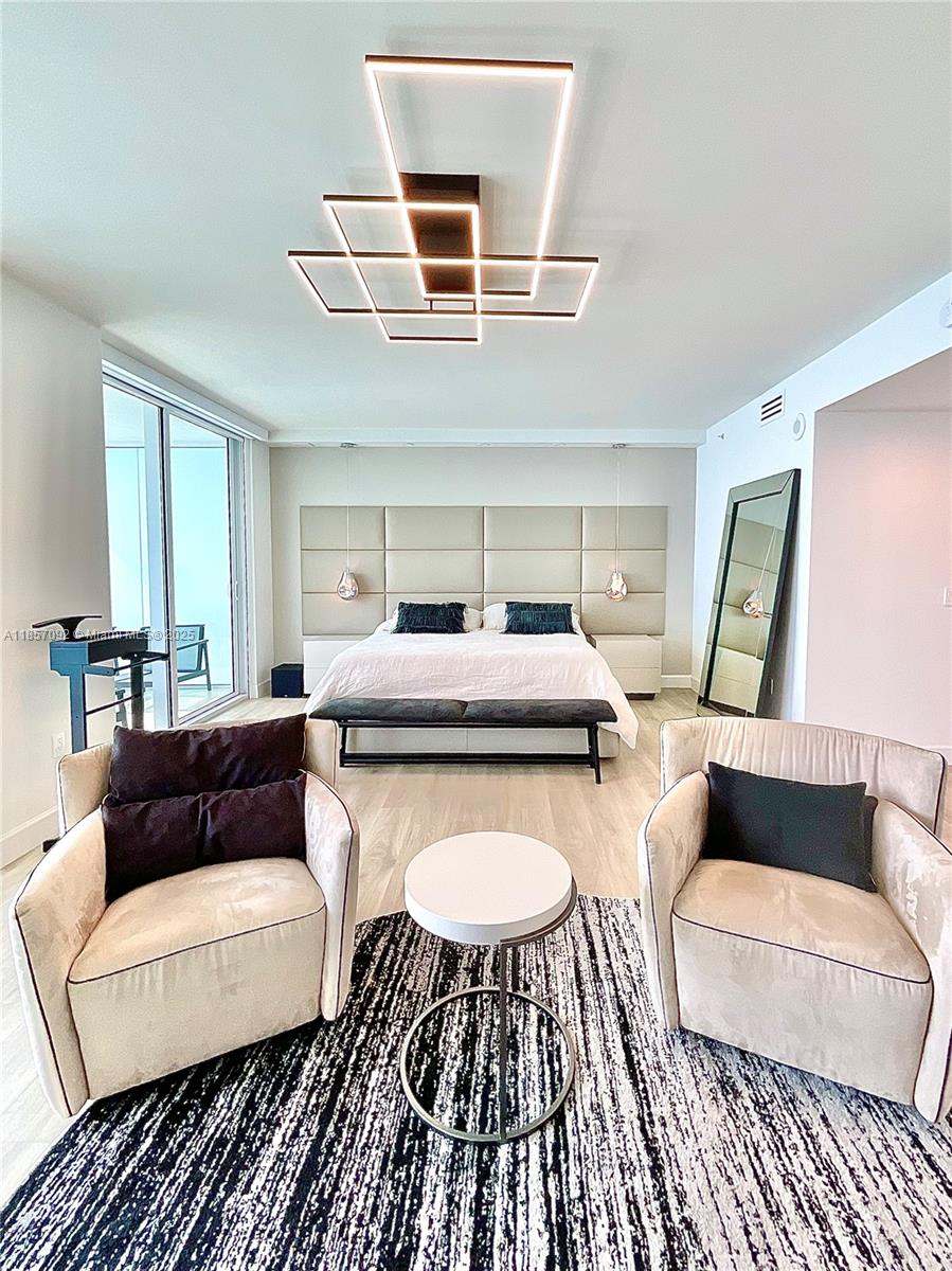 3951 S Ocean Dr #1903 Hollywood, FL 33019