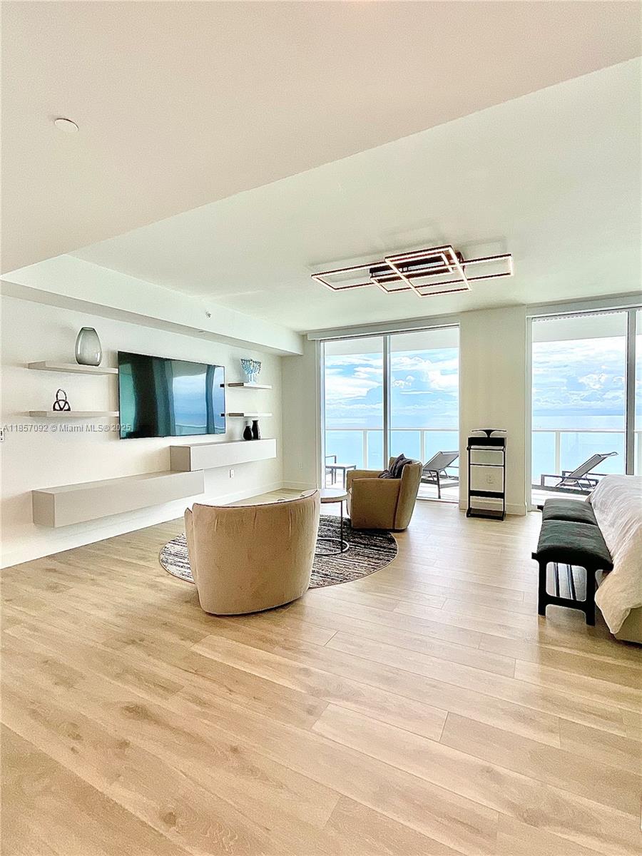 3951 S Ocean Dr #1903 Hollywood, FL 33019