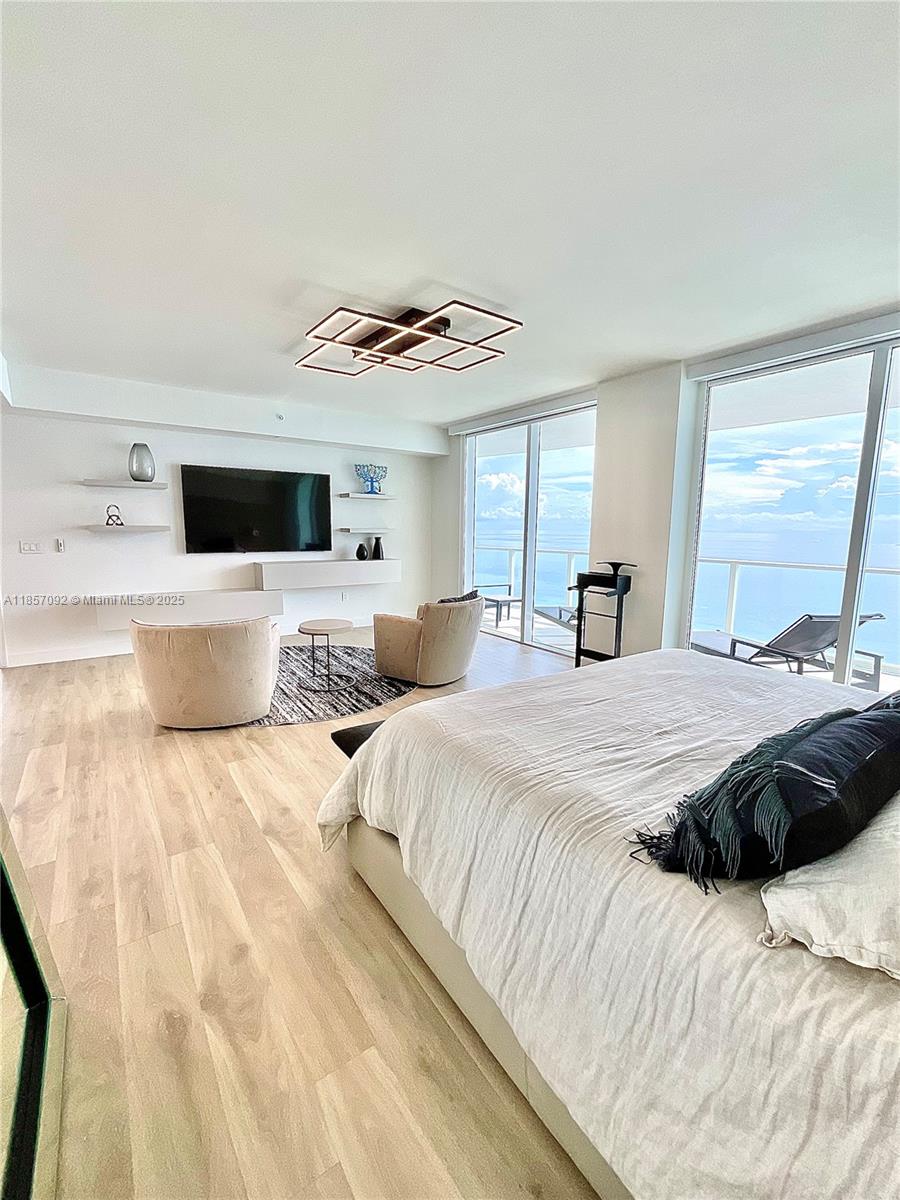 3951 S Ocean Dr #1903 Hollywood, FL 33019