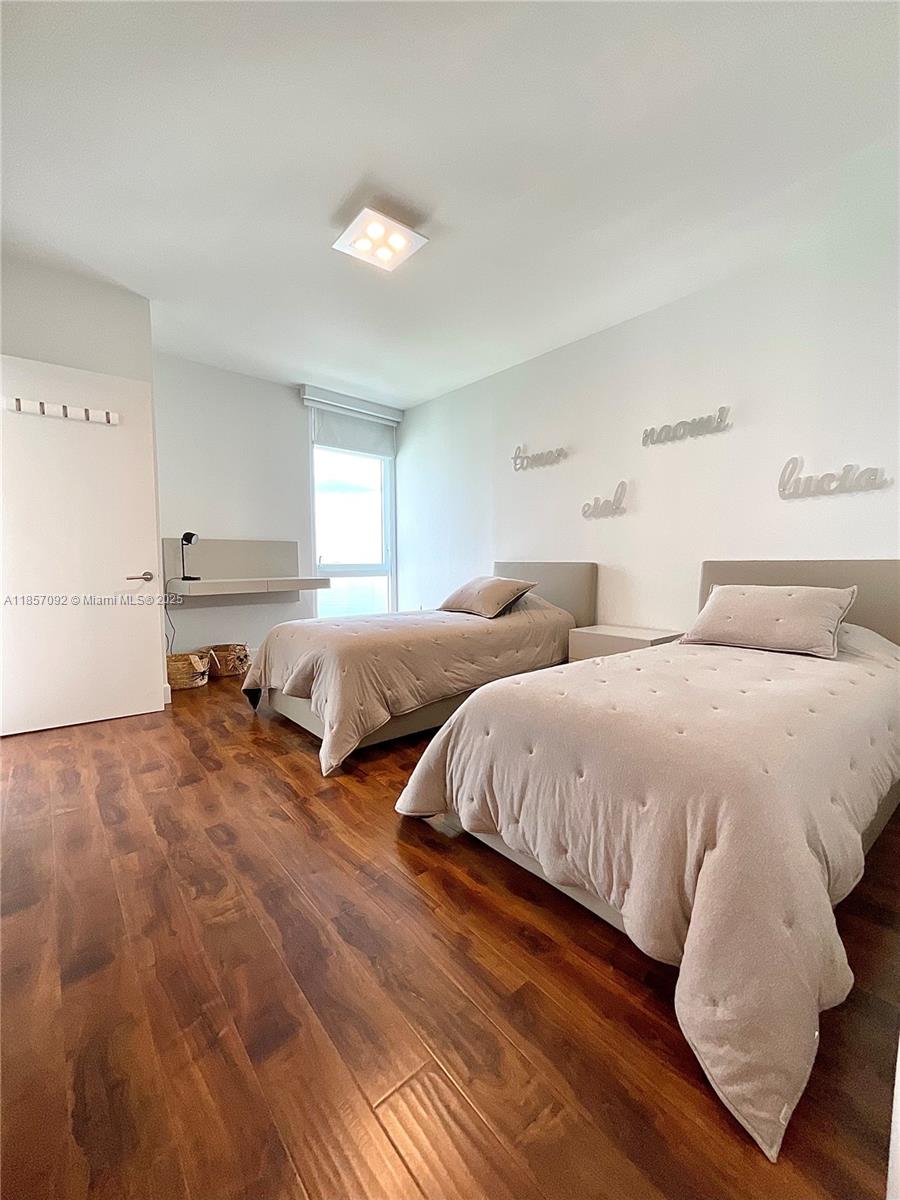 3951 S Ocean Dr #1903 Hollywood, FL 33019