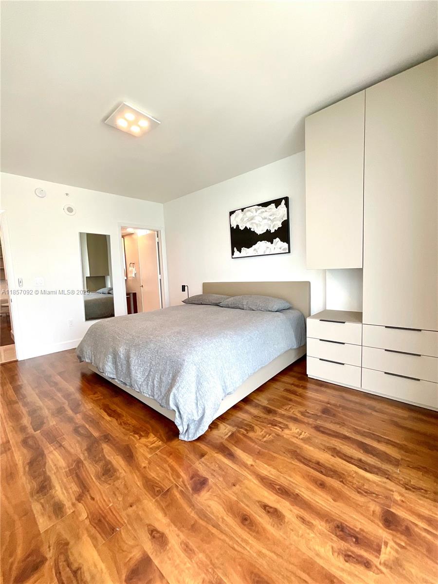 3951 S Ocean Dr #1903 Hollywood, FL 33019