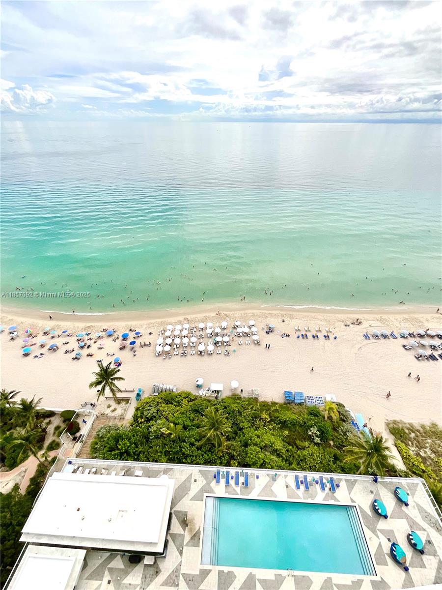3951 S Ocean Dr #1903 Hollywood, FL 33019