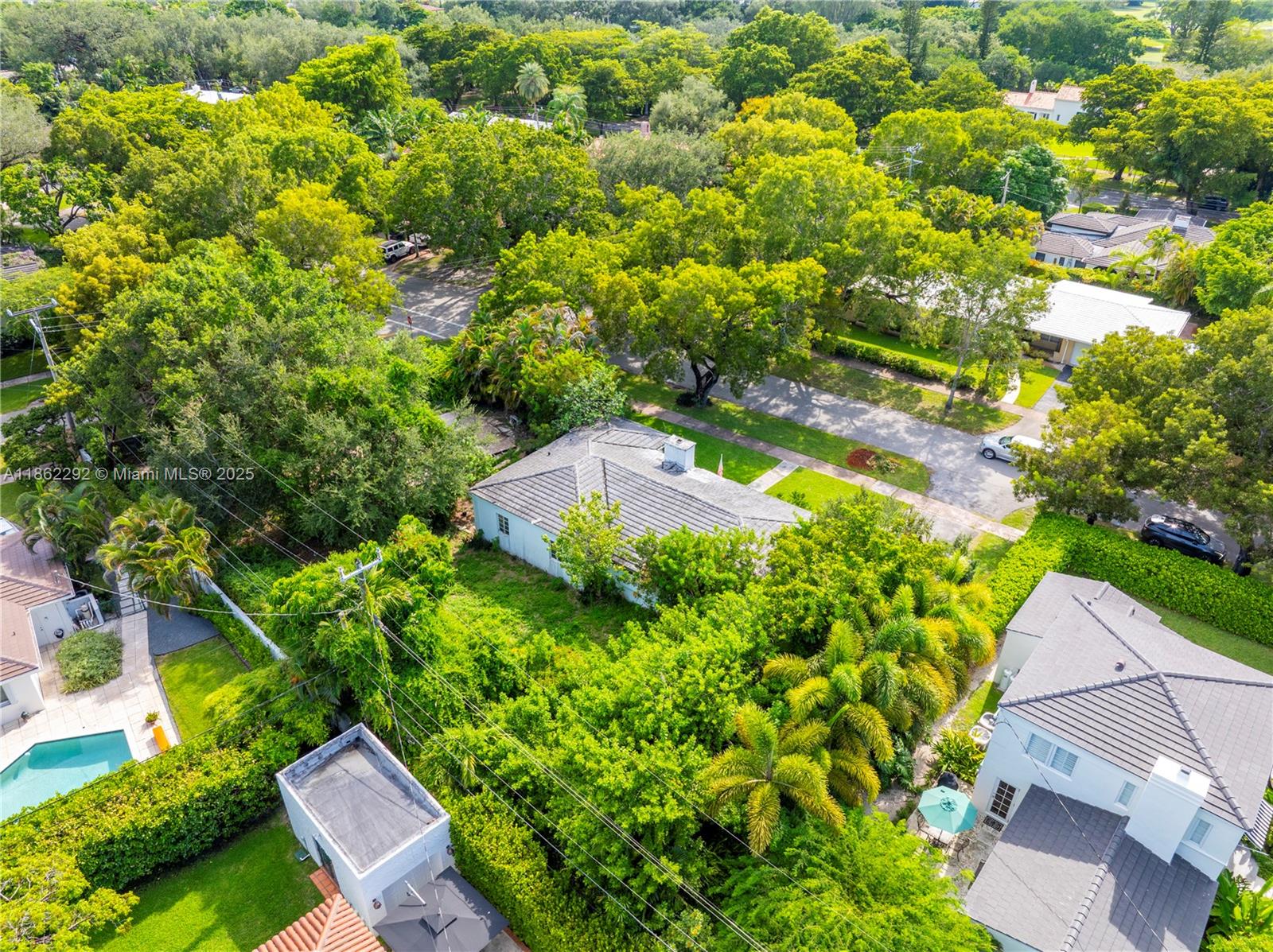 3807 Durango St Coral Gables, FL 33134 3807 Durango St Coral Gables, FL 33134