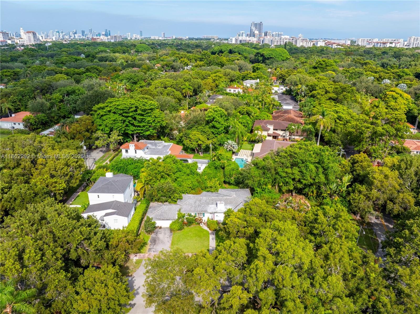 3807 Durango St Coral Gables, FL 33134 3807 Durango St Coral Gables, FL 33134