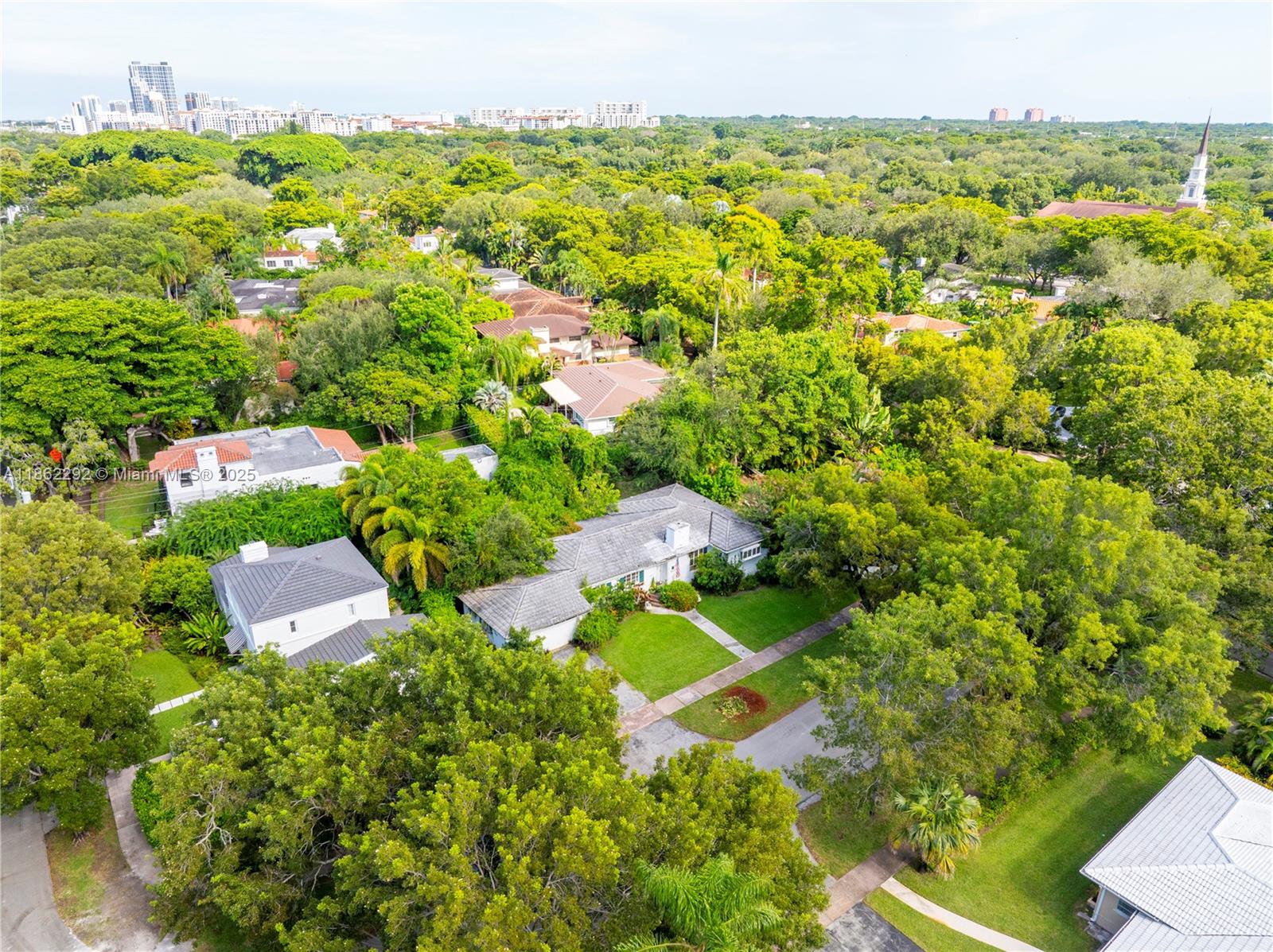 3807 Durango St Coral Gables, FL 33134 3807 Durango St Coral Gables, FL 33134