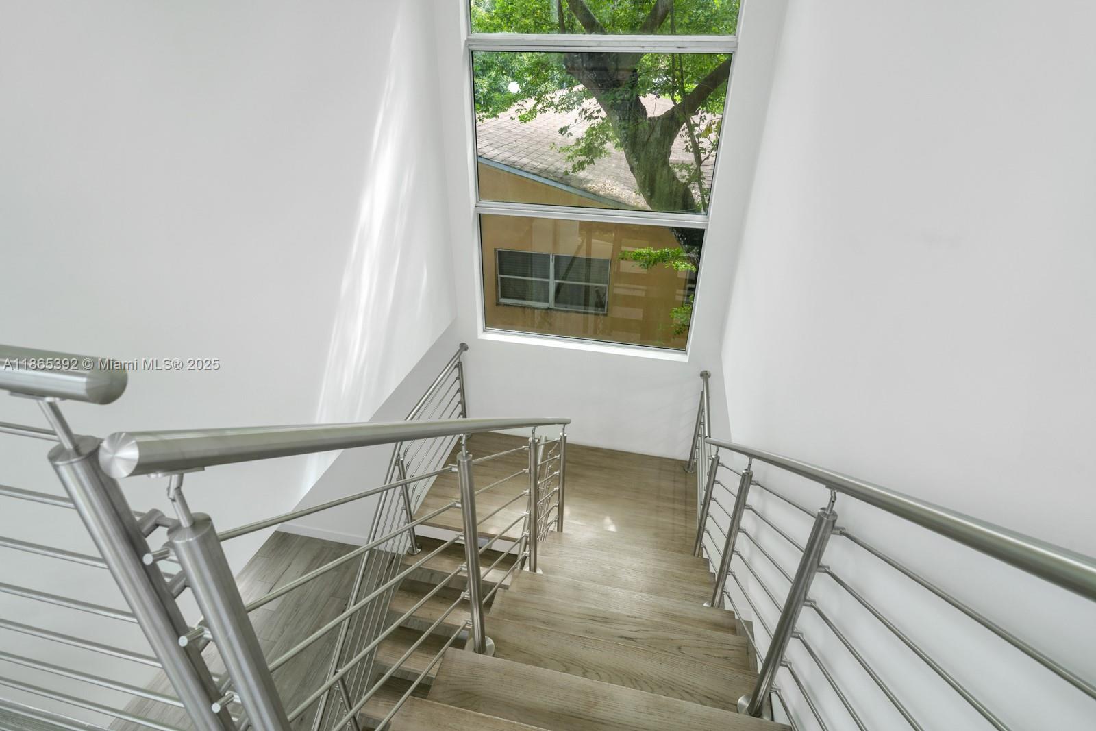 5720 SW 24th St Miami, FL 33155 5720 SW 24th St Miami, FL 33155