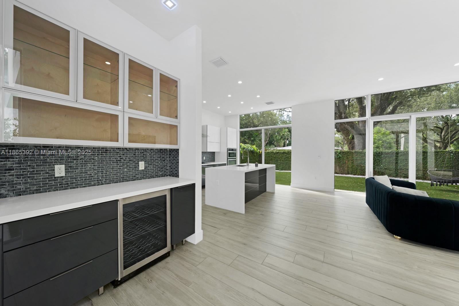 5720 SW 24th St Miami, FL 33155 5720 SW 24th St Miami, FL 33155