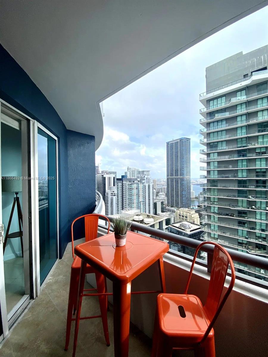 image Infinity At Brickell Cond13