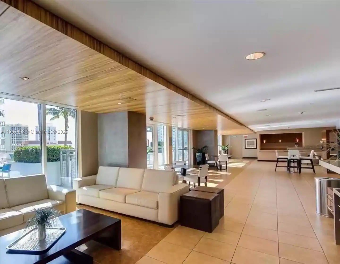 image Infinity At Brickell Cond19