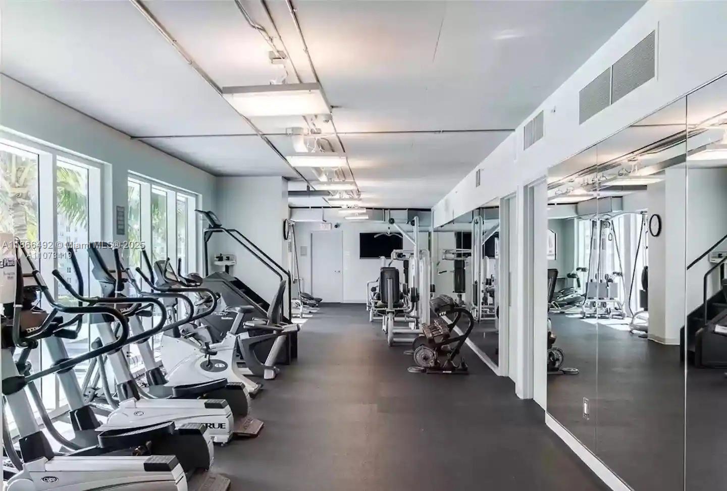 image Infinity At Brickell Cond21