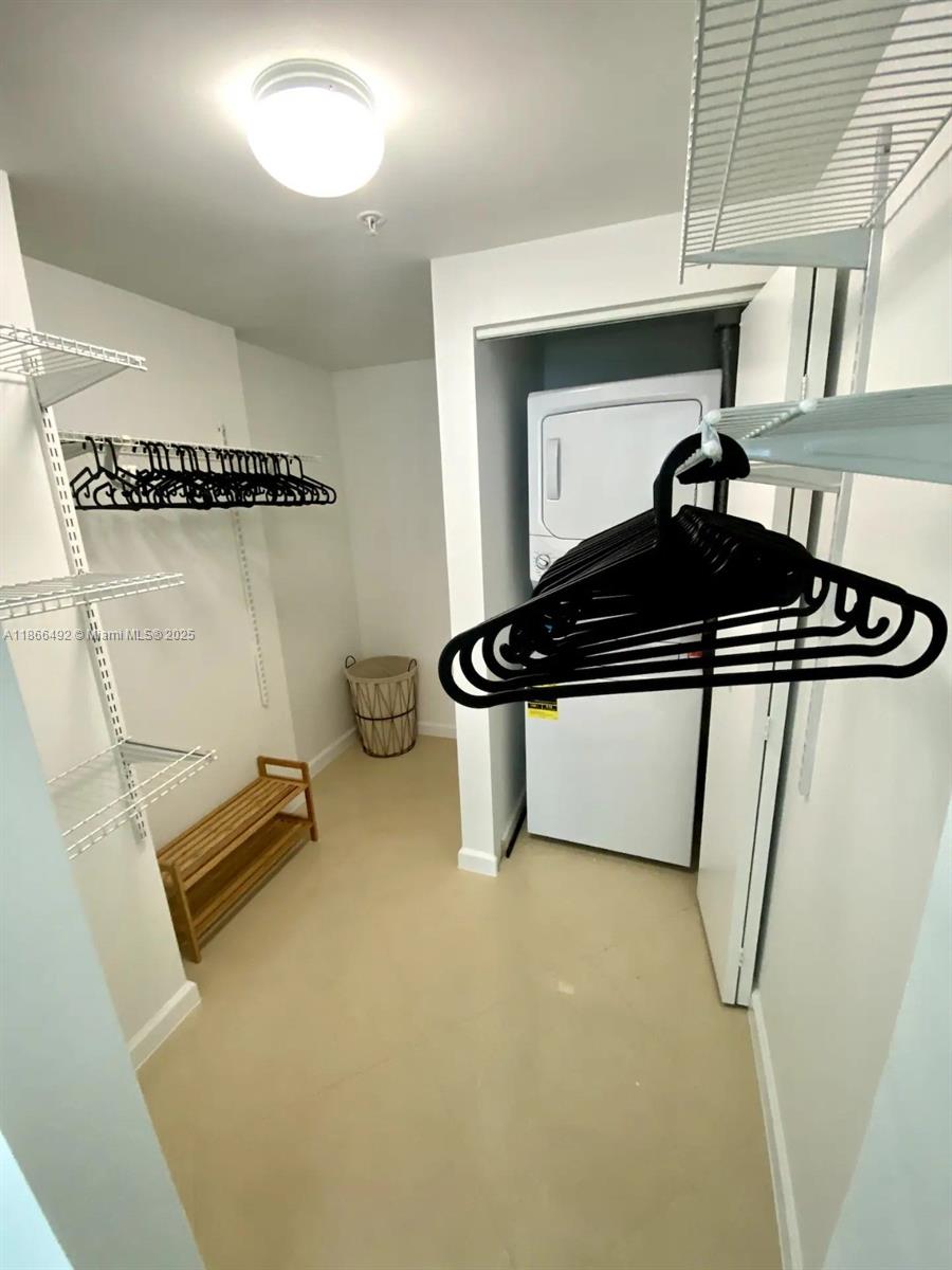 image Infinity At Brickell Cond4