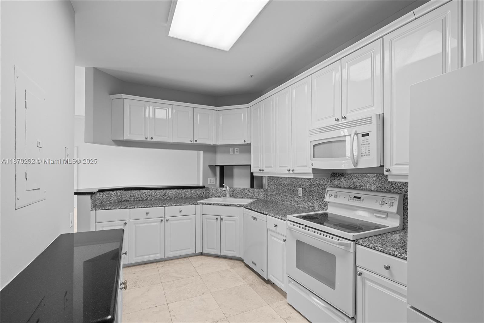 image One Tequesta Point Condo15