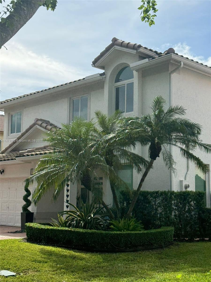 10912 NW 58th Ter