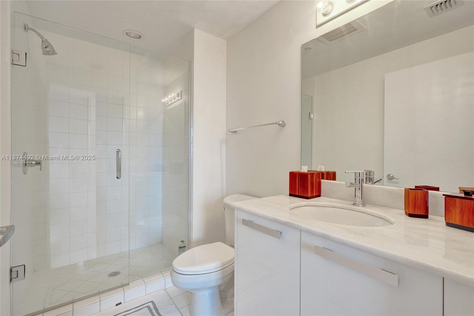 image Blue Condo34