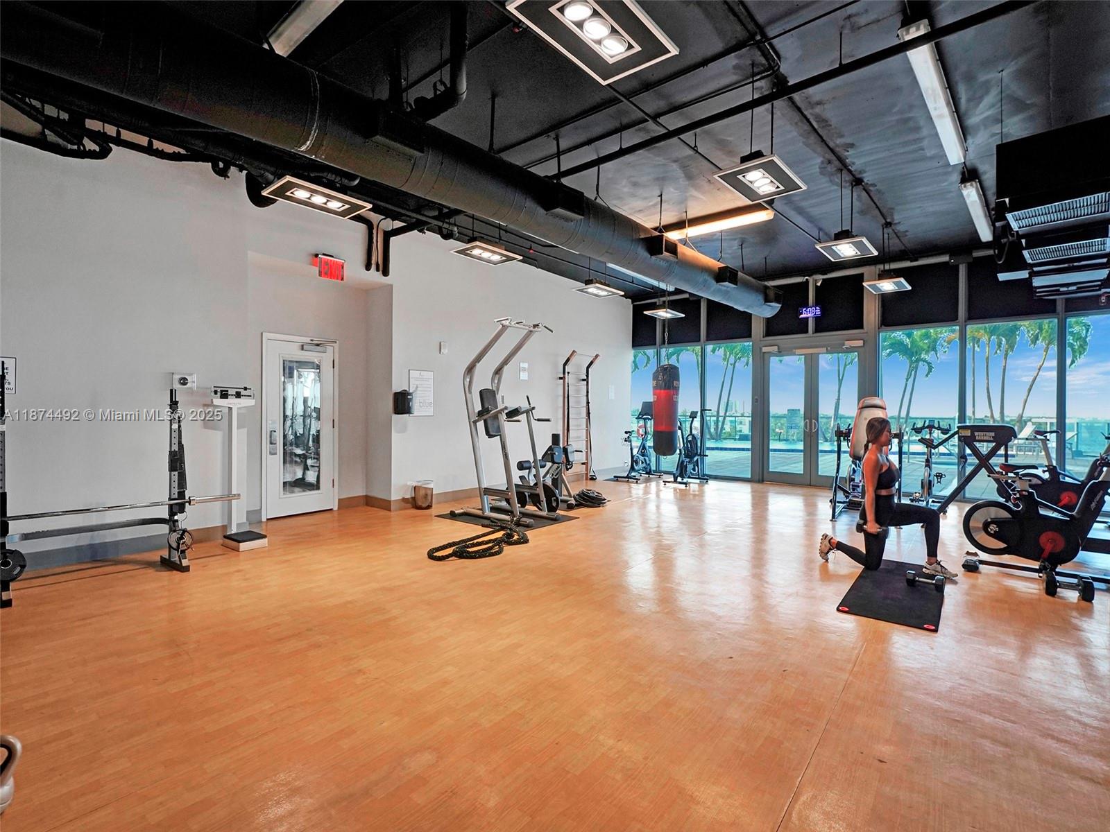 image Blue Condo56