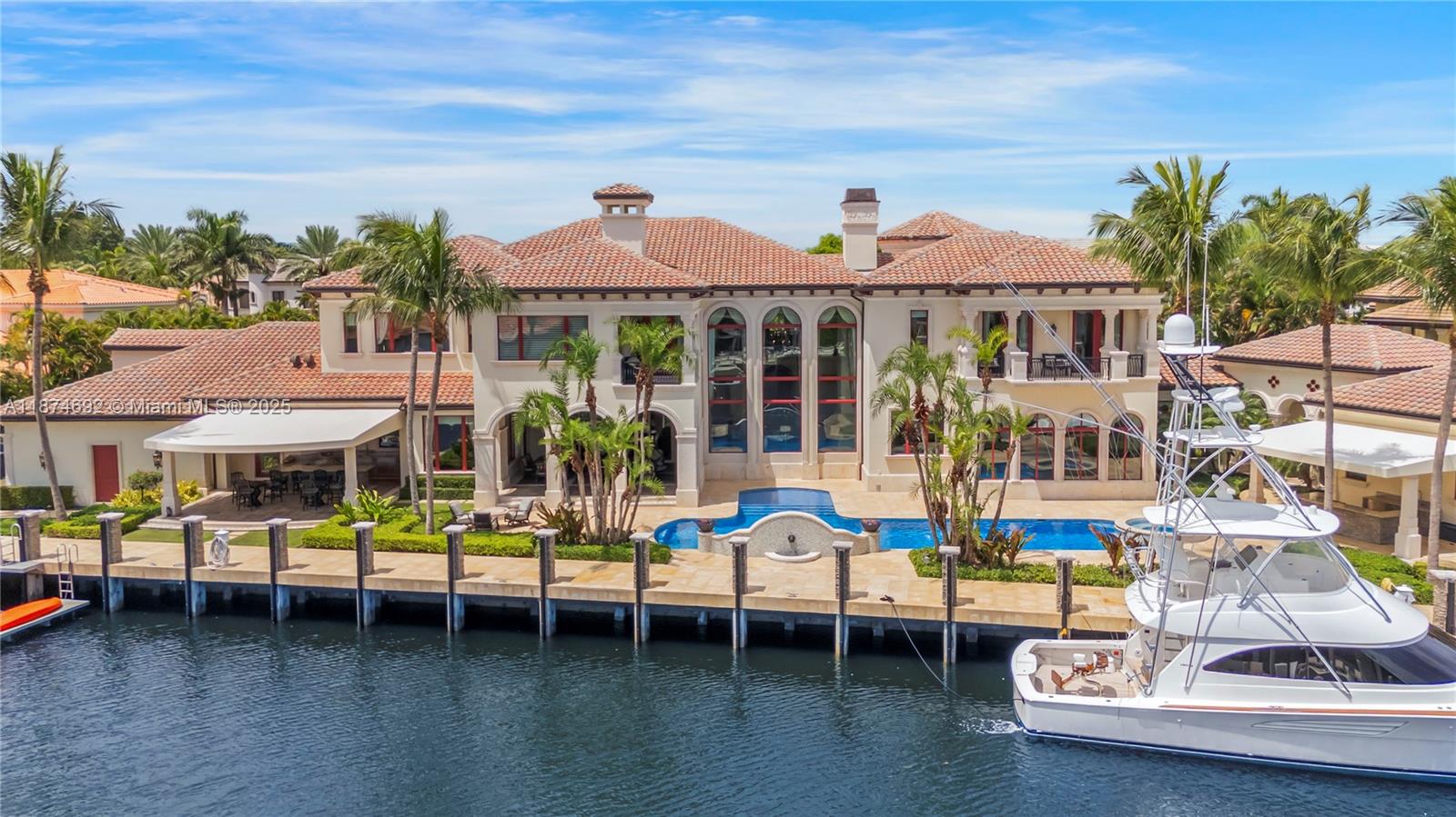 700 Osprey Pt Cir