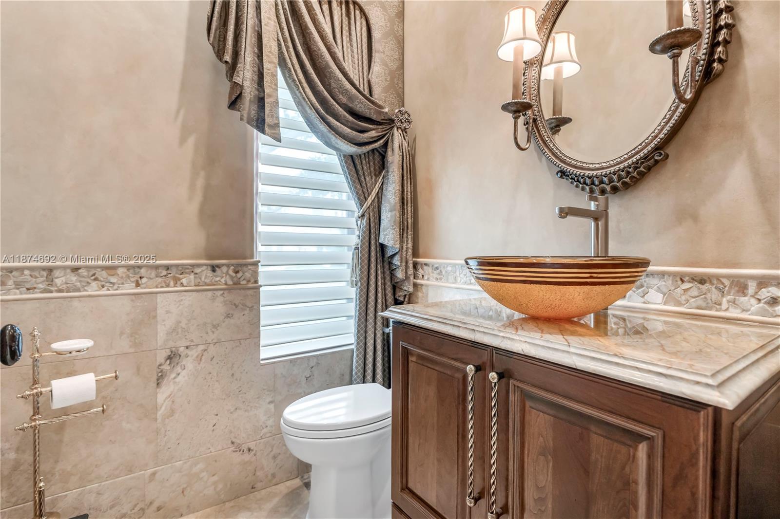 700 Osprey Pt Cir Boca Raton, FL 33431