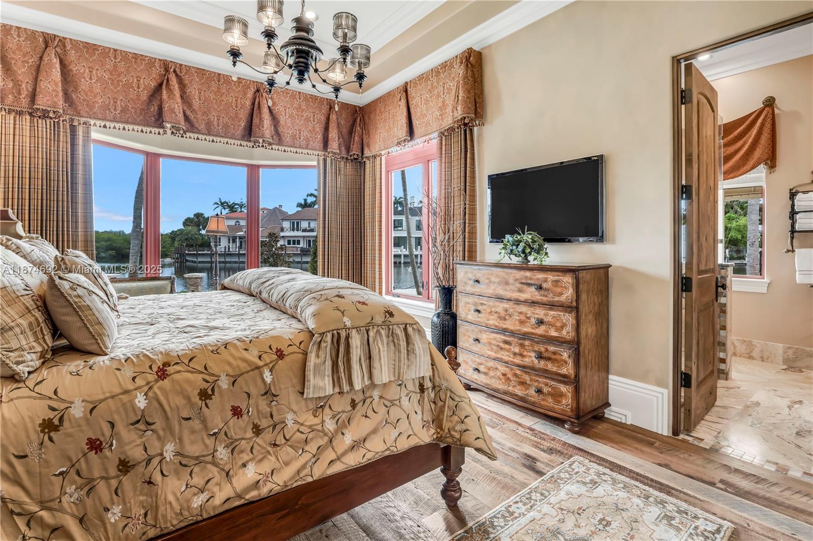 700 Osprey Pt Cir Boca Raton, FL 33431