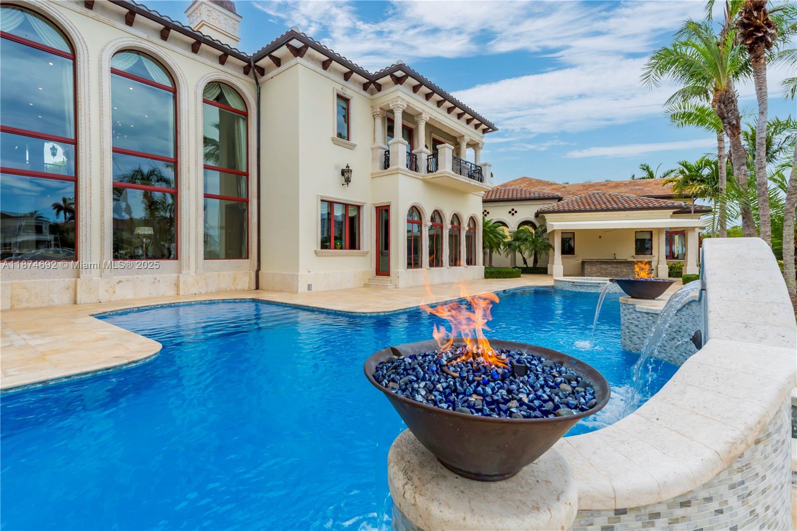 700 Osprey Pt Cir Boca Raton, FL 33431