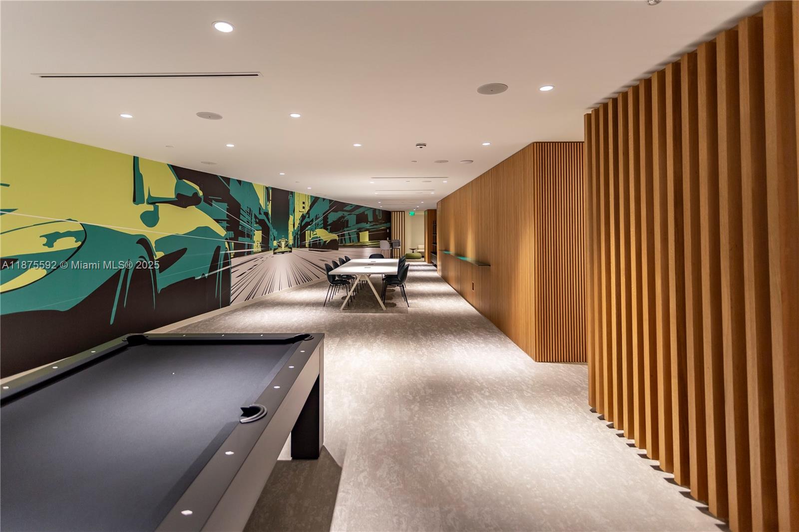 image Aston Martin Residences67