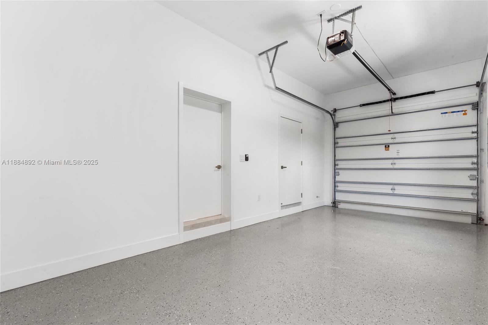 2523 Red Rd Coral Gables, FL 33134