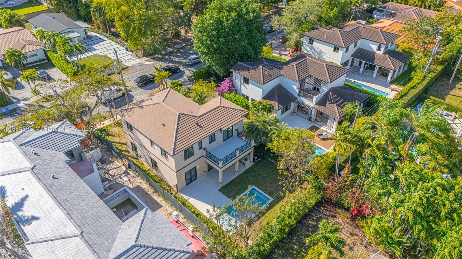 2523 Red Rd Coral Gables, FL 33134