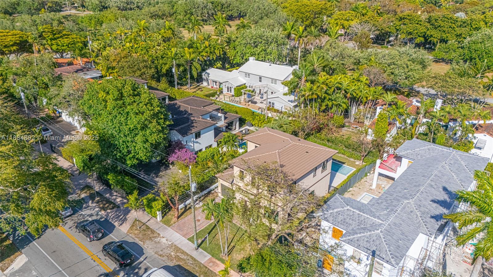 2523 Red Rd Coral Gables, FL 33134