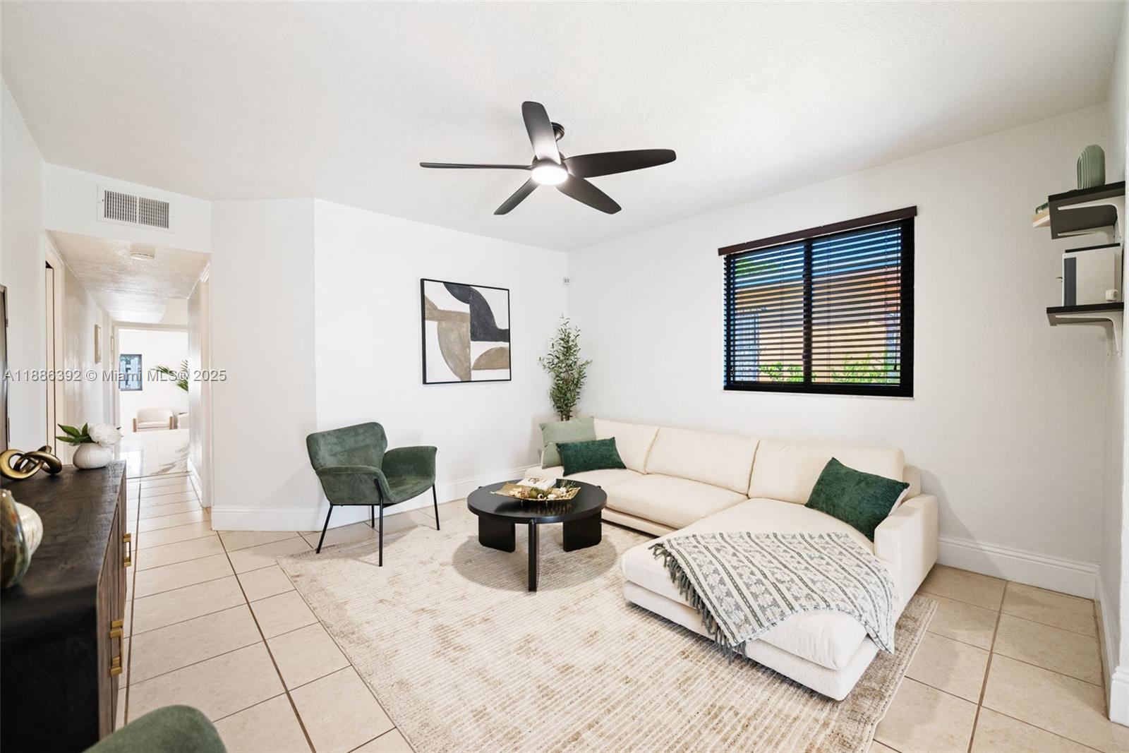 944 SW 10th Ave Miami, FL 33130