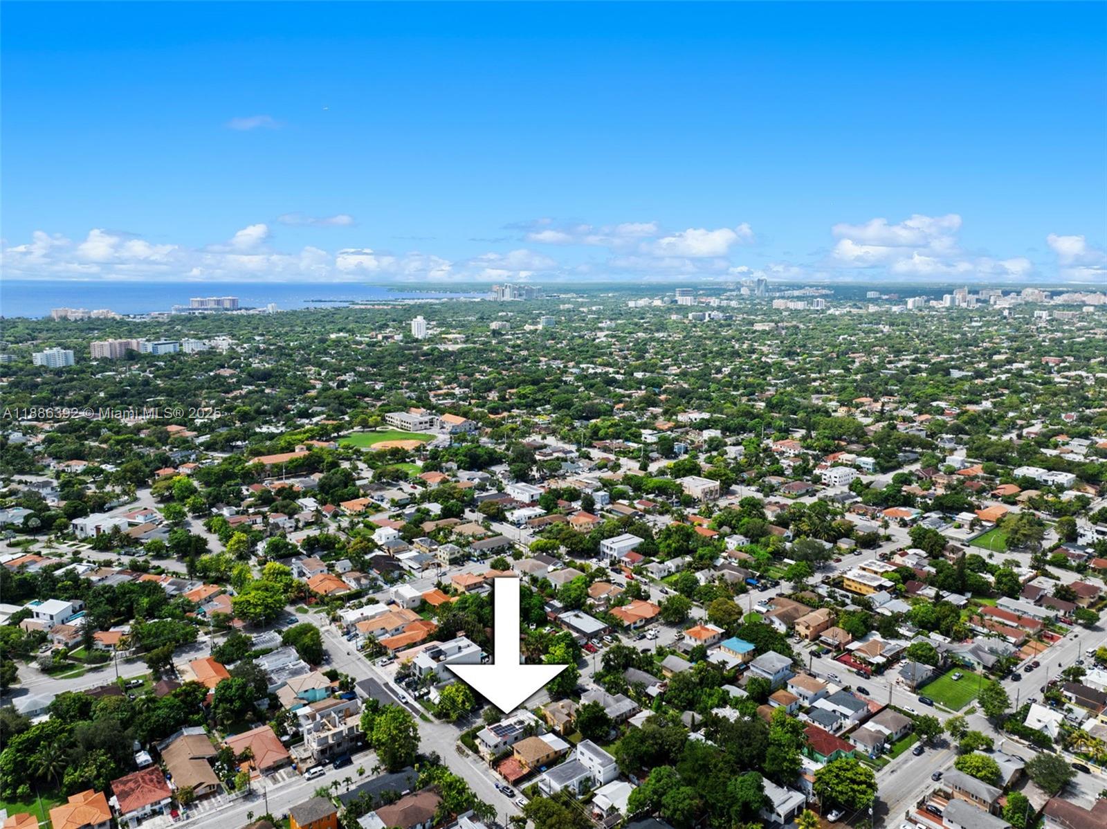 944 SW 10th Ave Miami, FL 33130