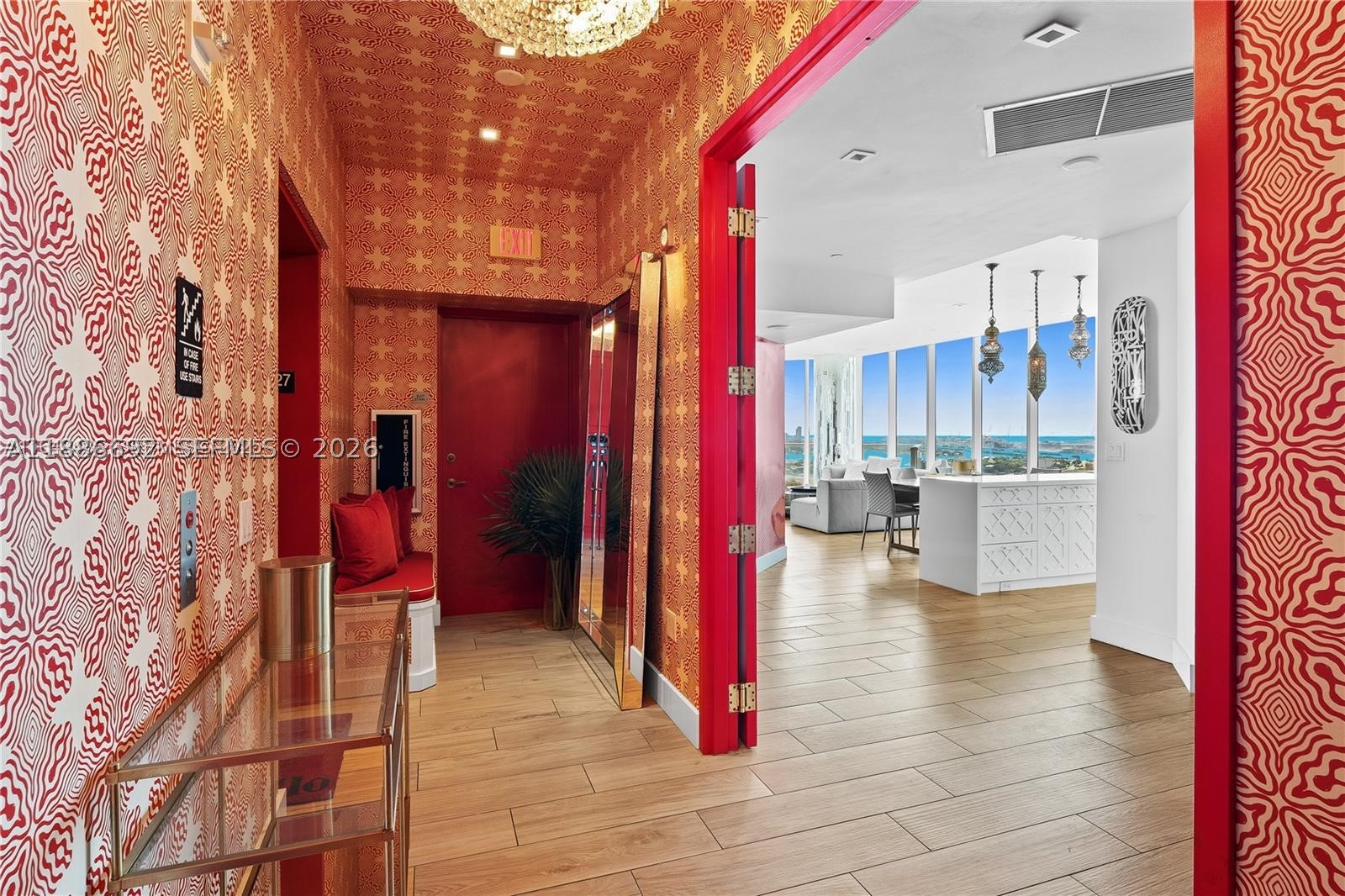 image Paramount Bay13