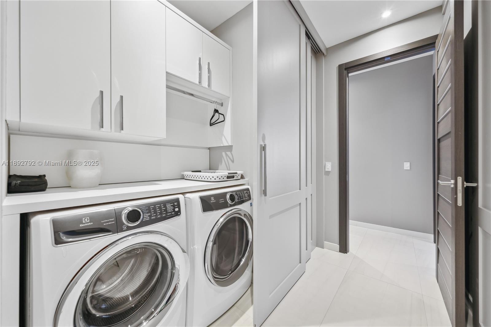 2200 N Ocean Blvd #S2301 Fort Lauderdale, FL 33305